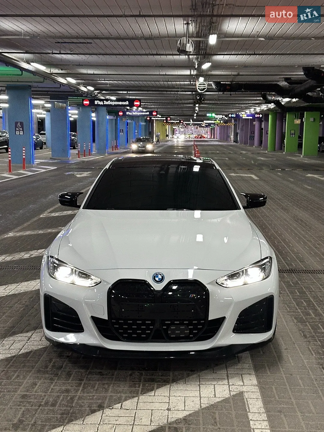 BMW i4, 2023