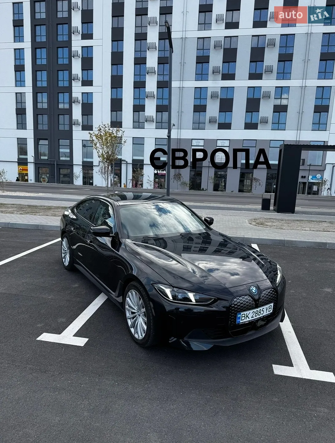 BMW i4, 2025