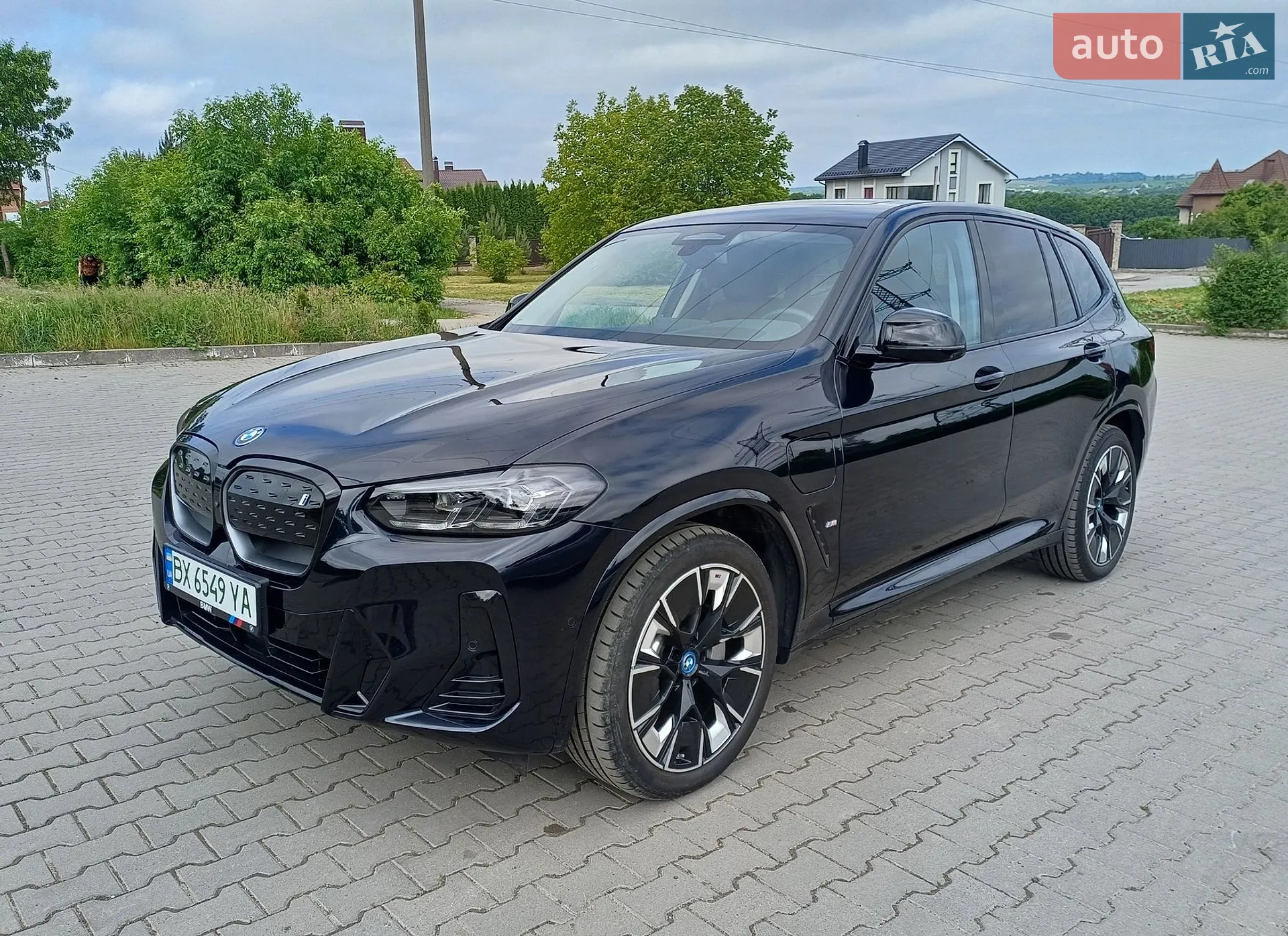 BMW iX3, 2025