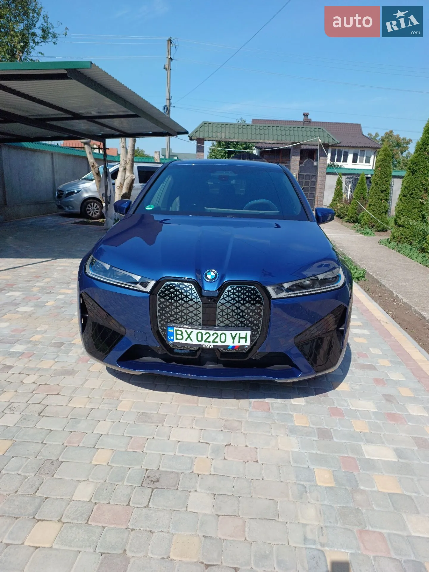 BMW iX, 2022
