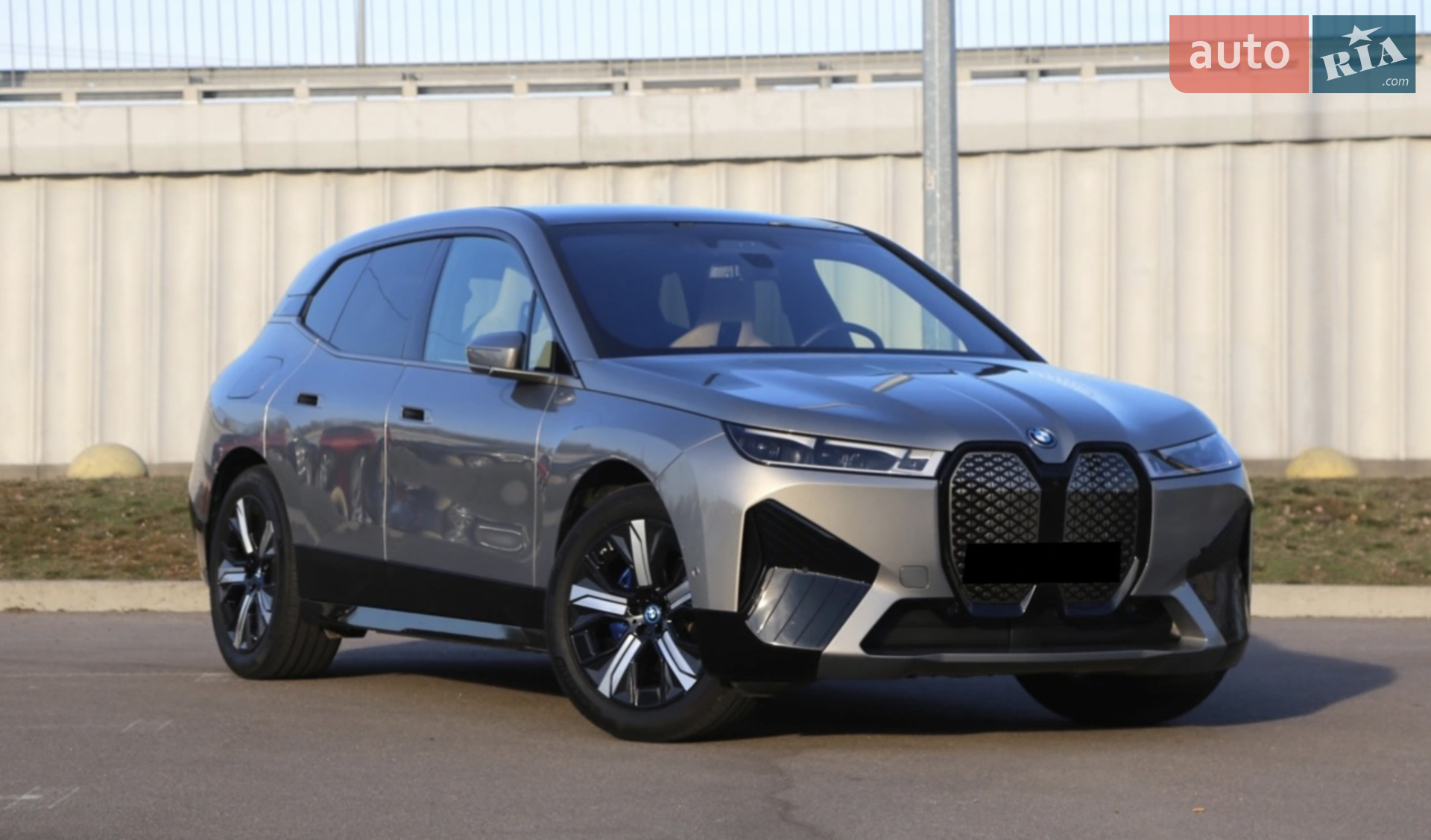 BMW iX, 2022