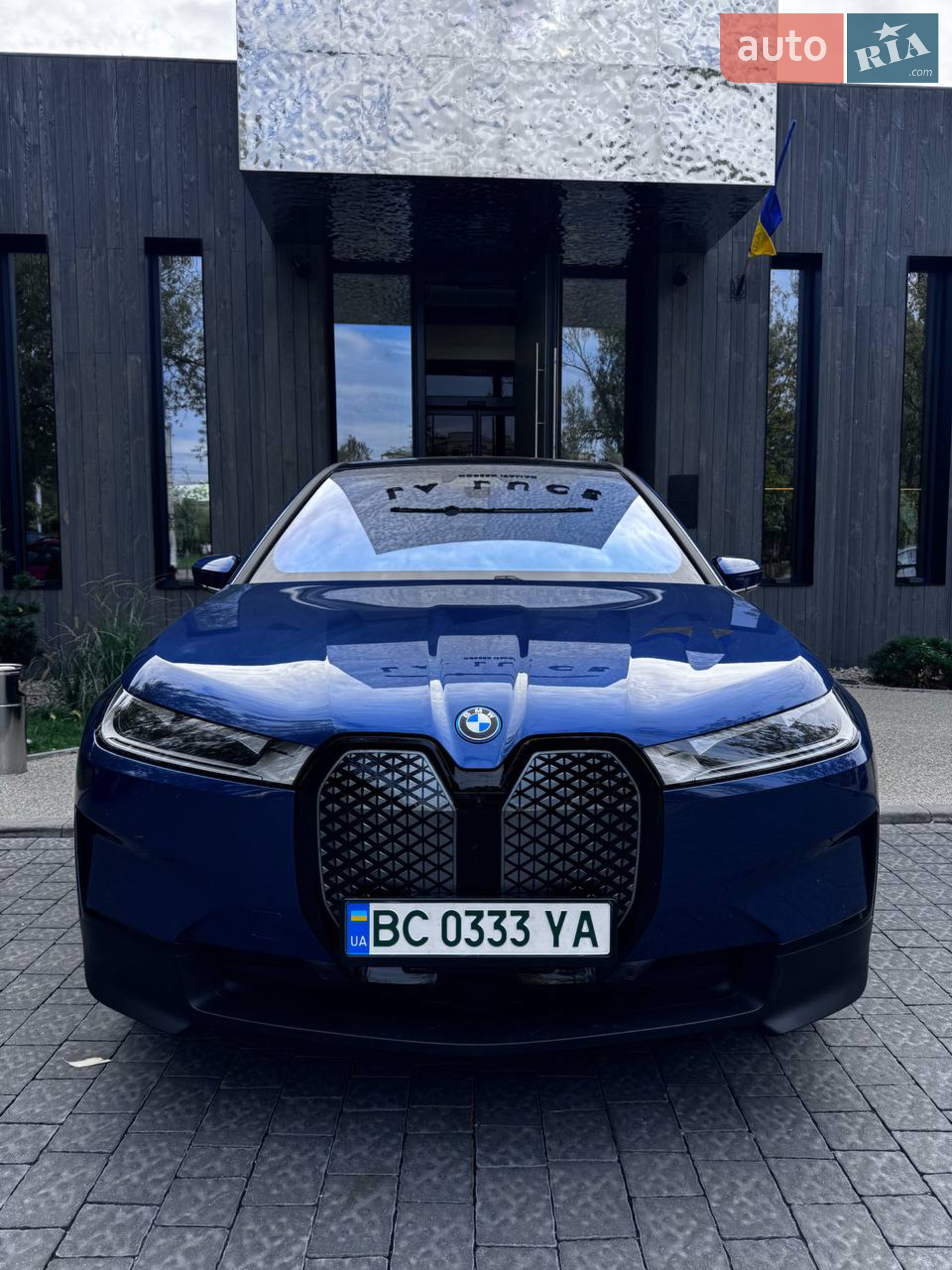 BMW iX, 2025