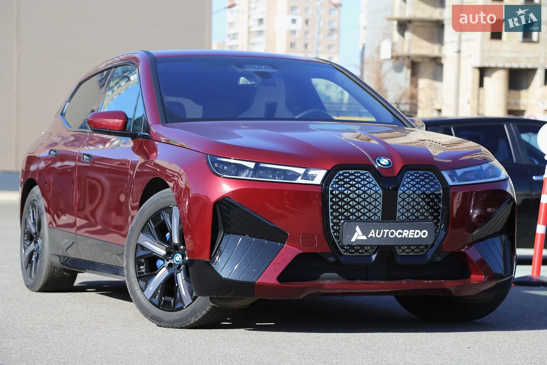 BMW iX, 2021