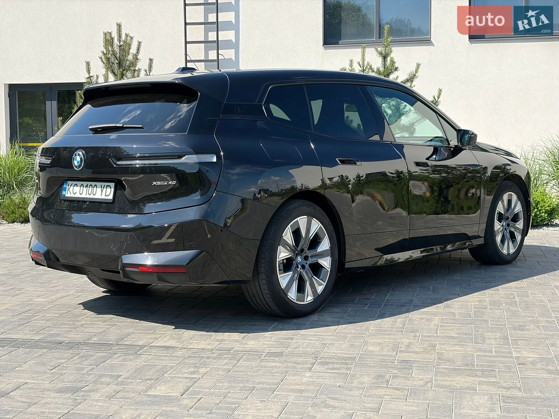 BMW iX, 2022