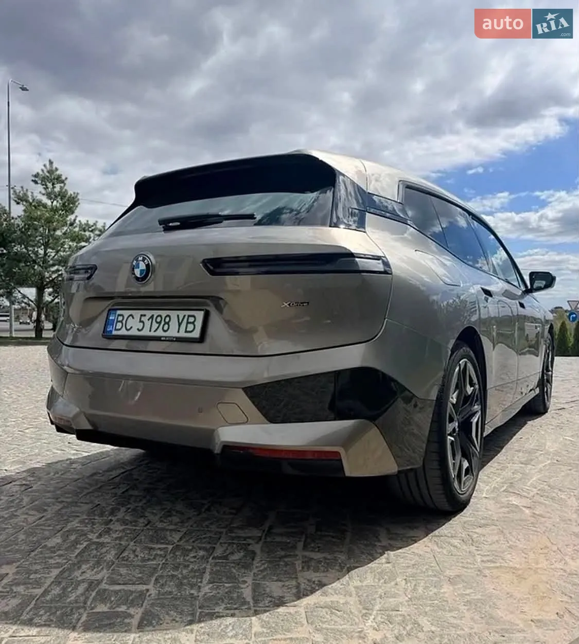 BMW iX, 2022
