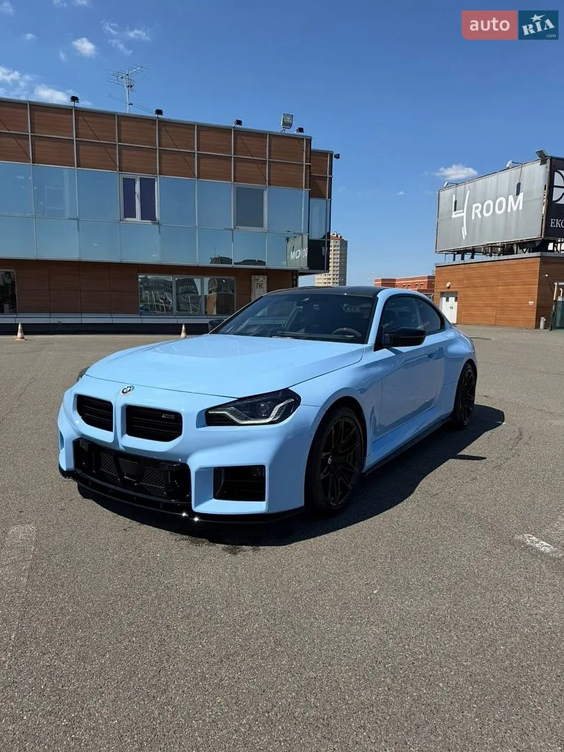 BMW M2, 2025