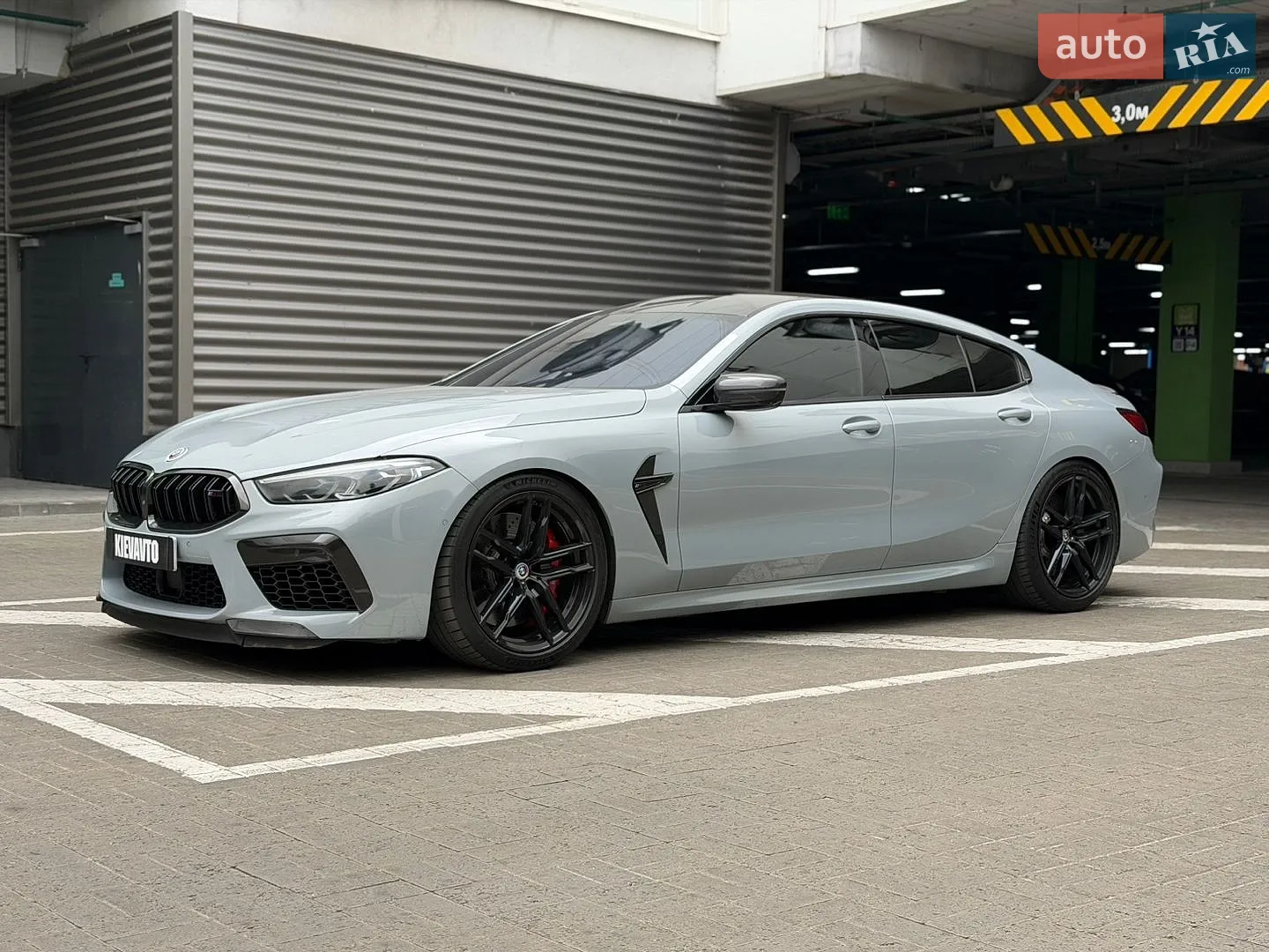 BMW M8 Gran Coupe, 2022