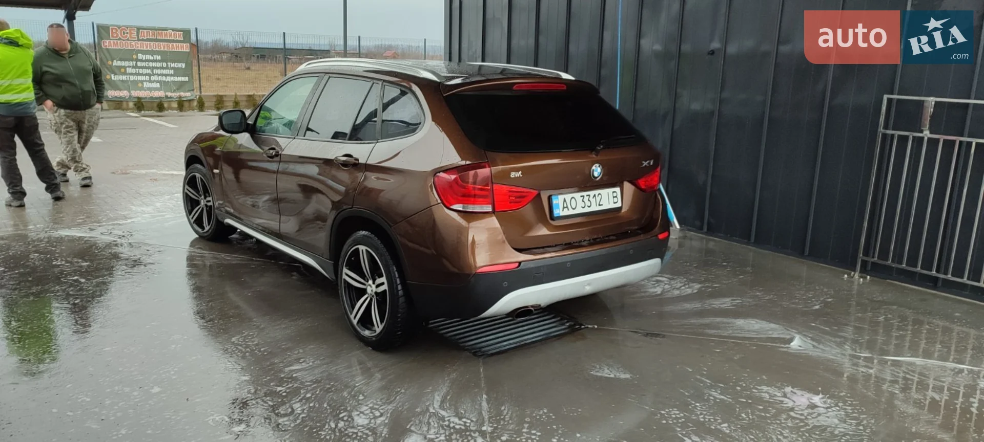BMW X1, 2011