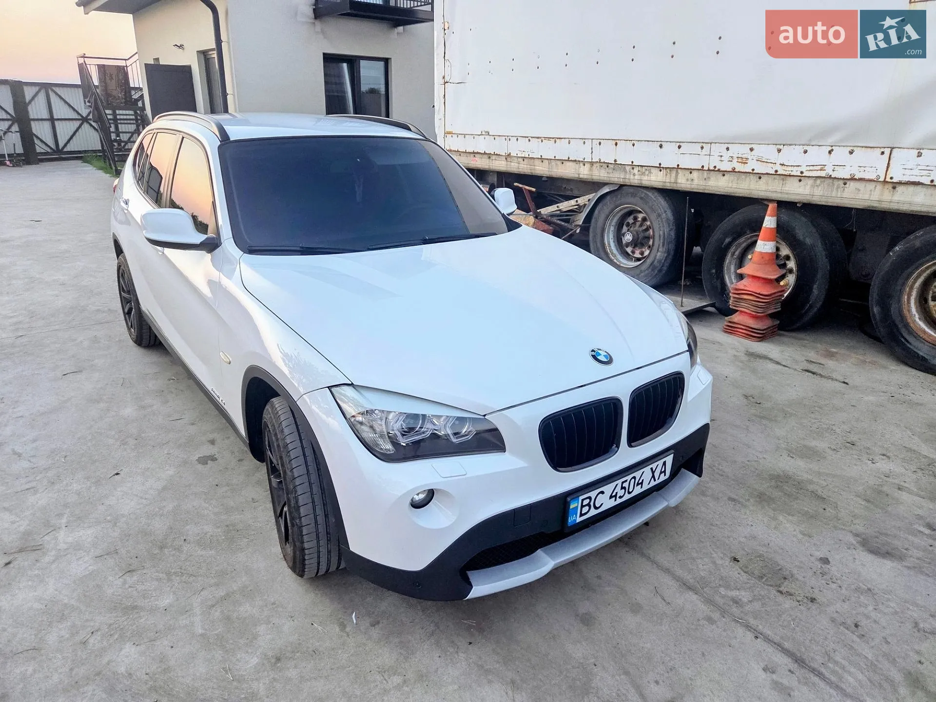 BMW X1, 2011