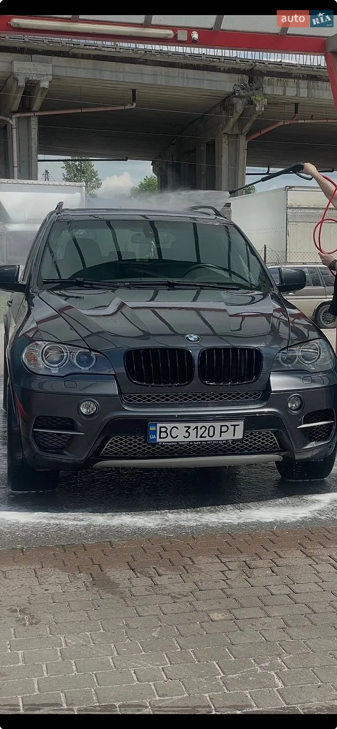 BMW X5, 2012