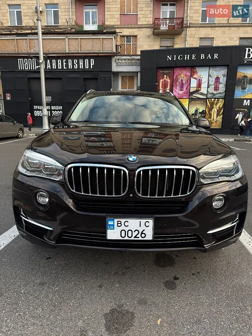 BMW X5 2015 — 1
