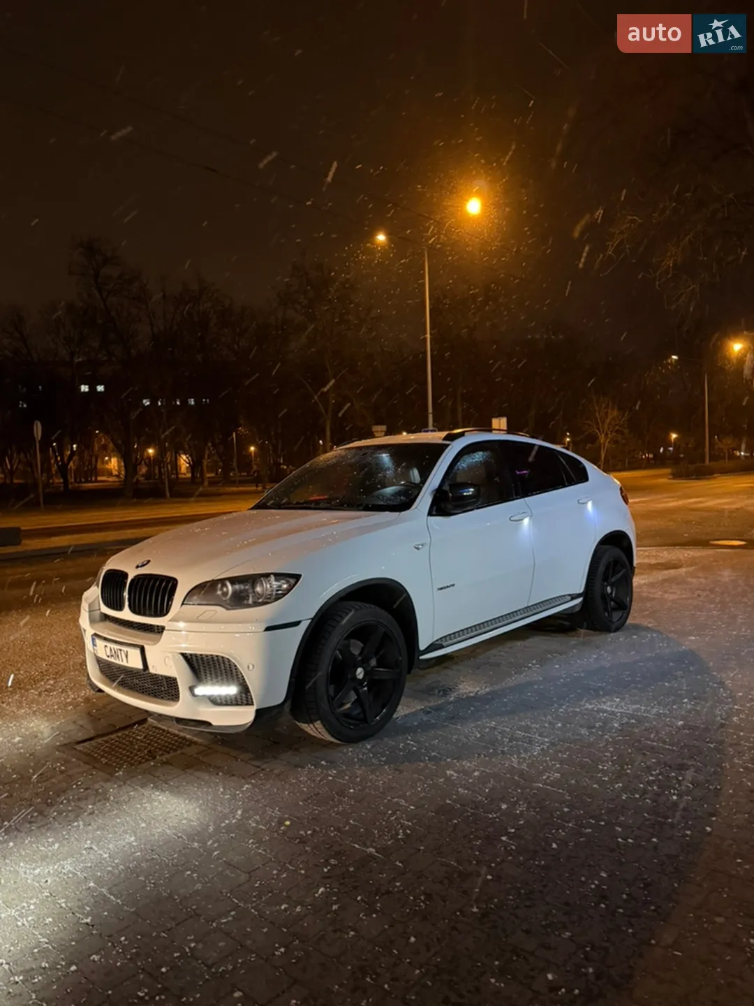 BMW X6, 2011