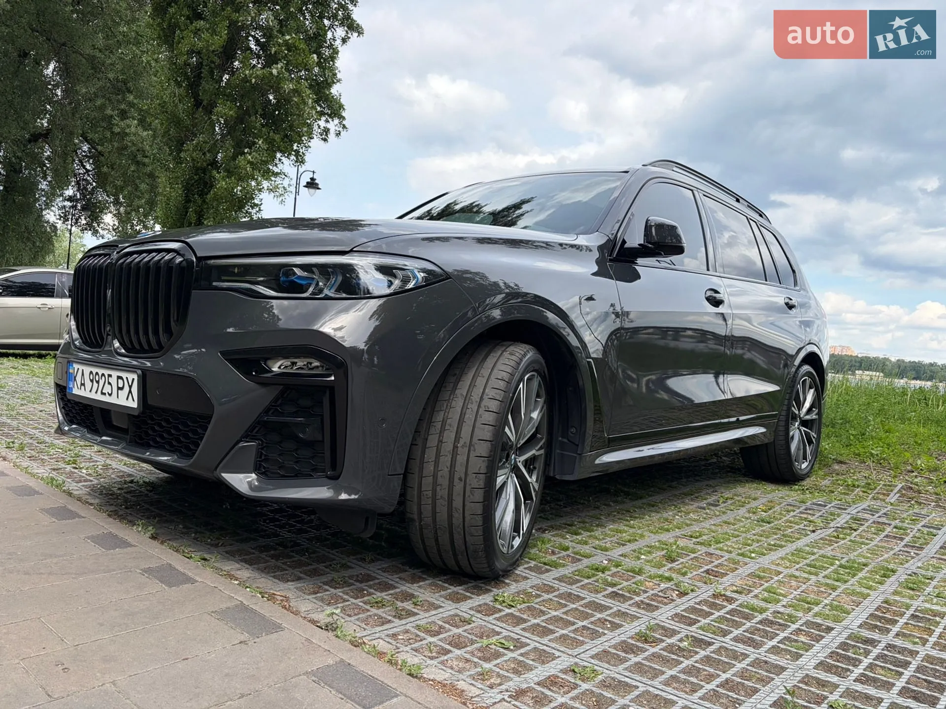 BMW X7, 2022