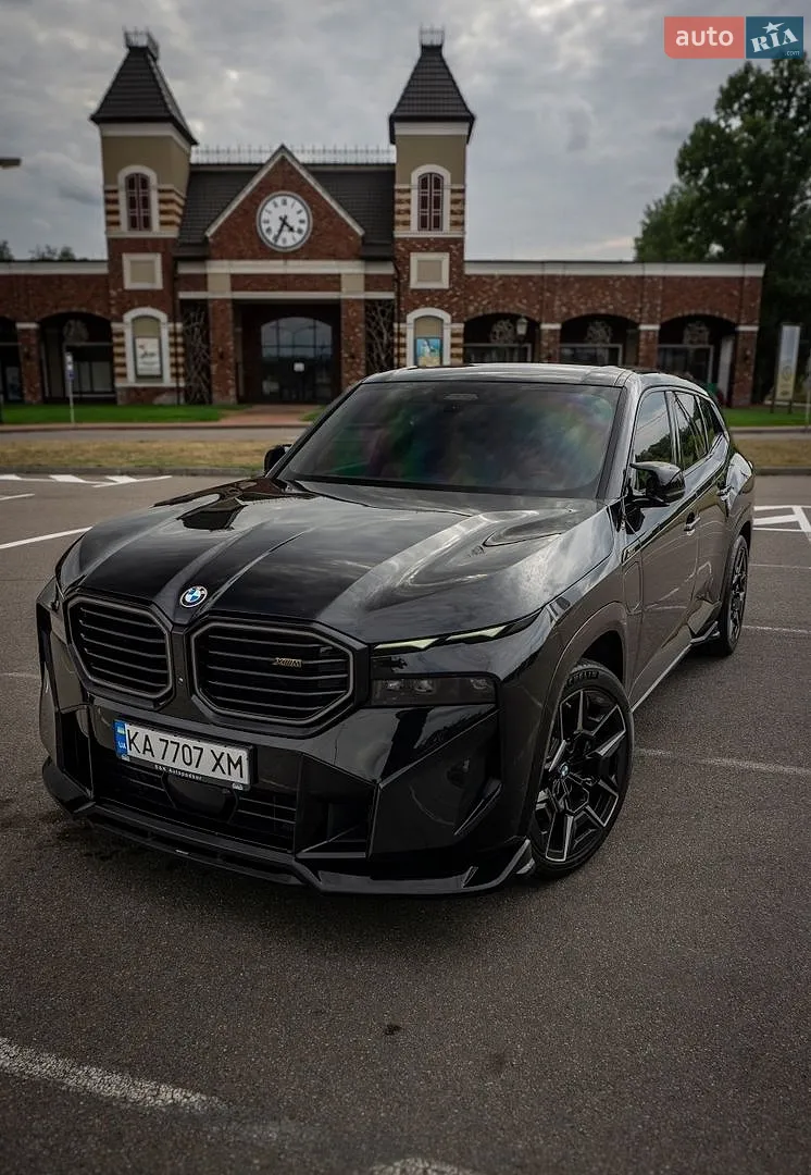 BMW XM, 2023