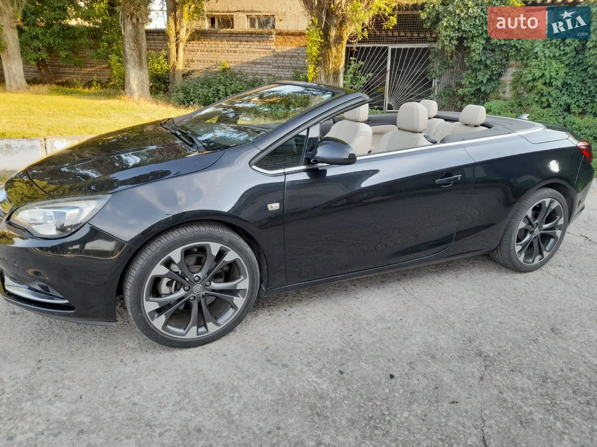 Buick Cascada, 2016