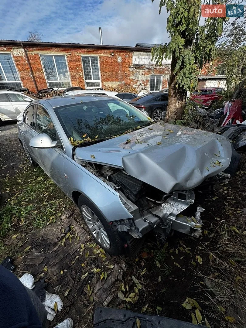 Buick Regal, 2011