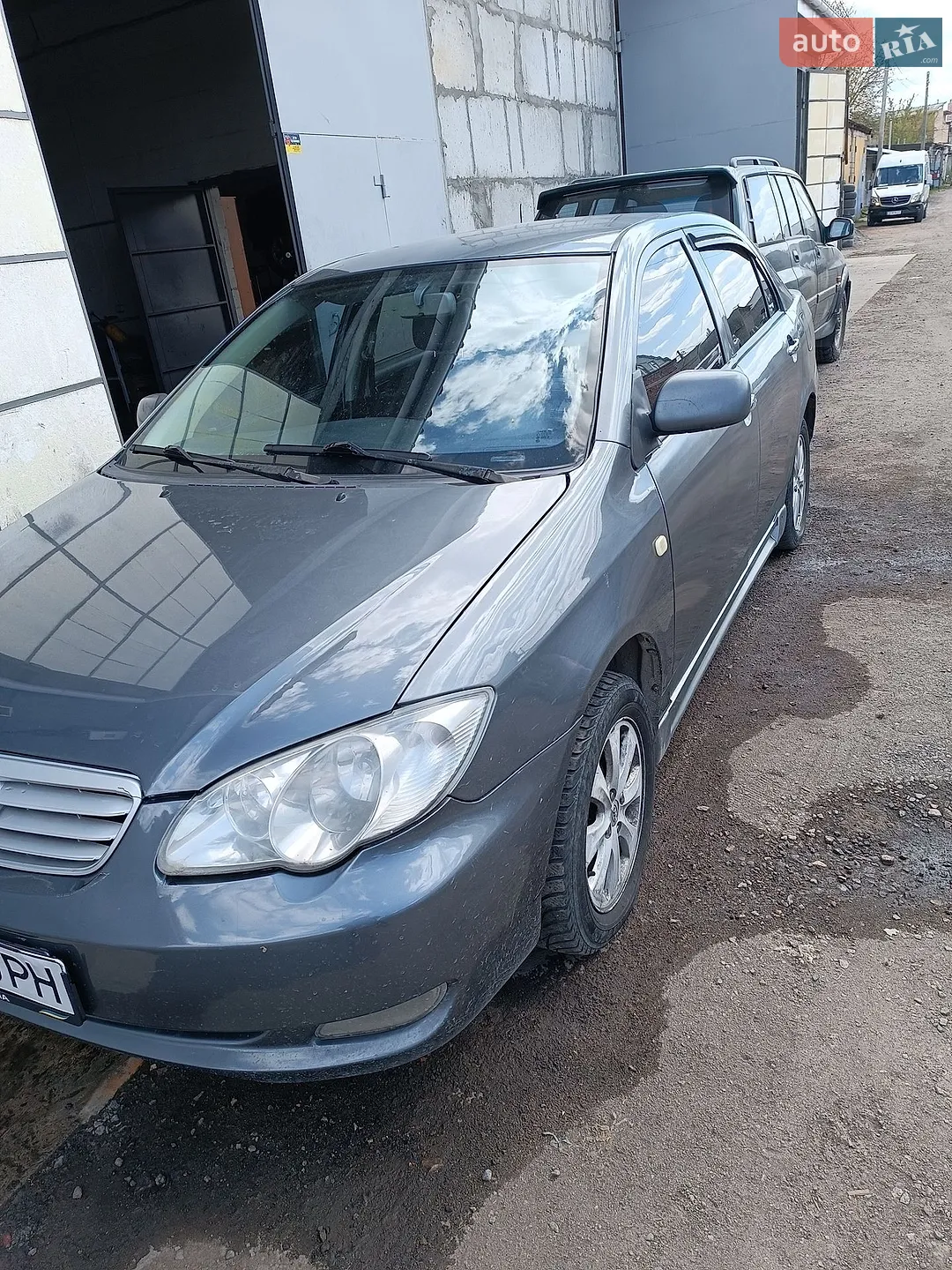 BYD F3, 2013