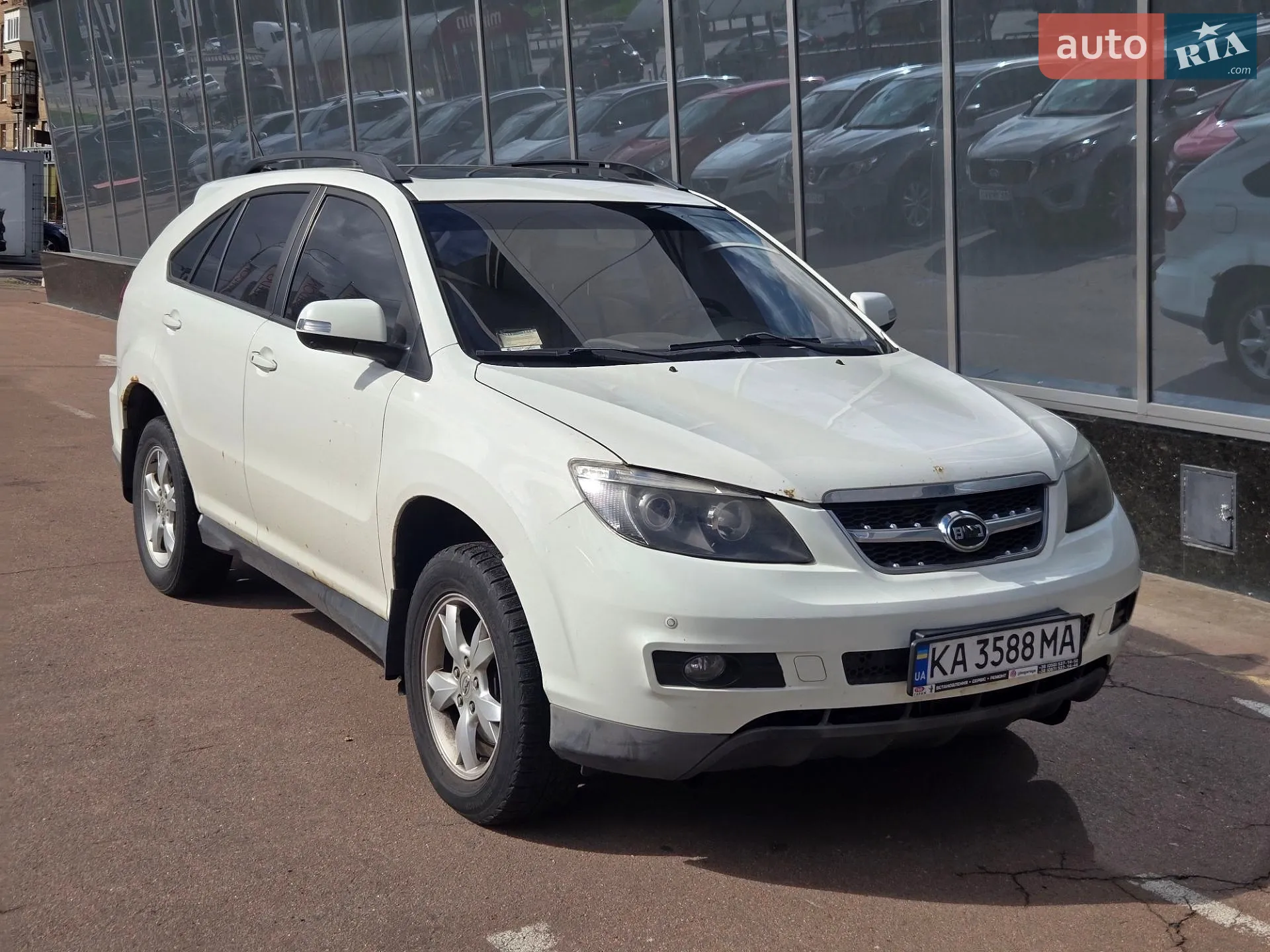 BYD S6, 2012