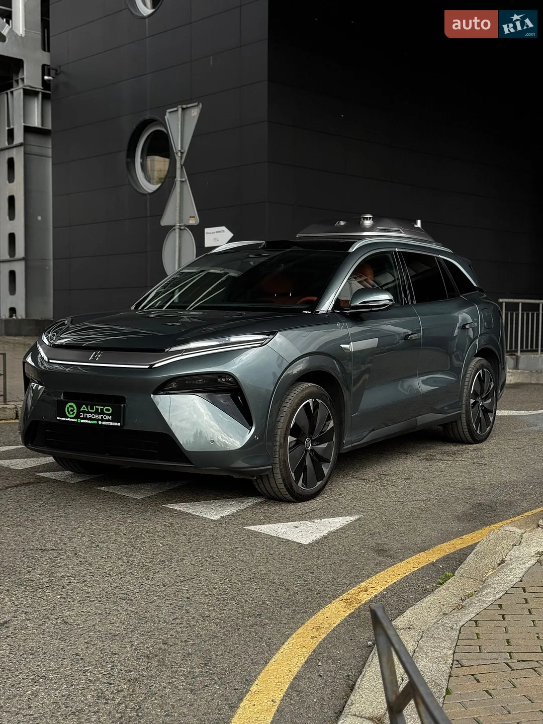 BYD Tang L, 2025