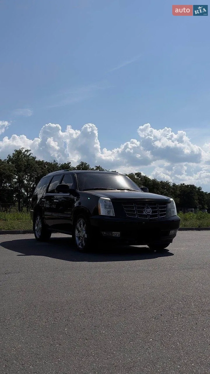 Cadillac Escalade, 2008