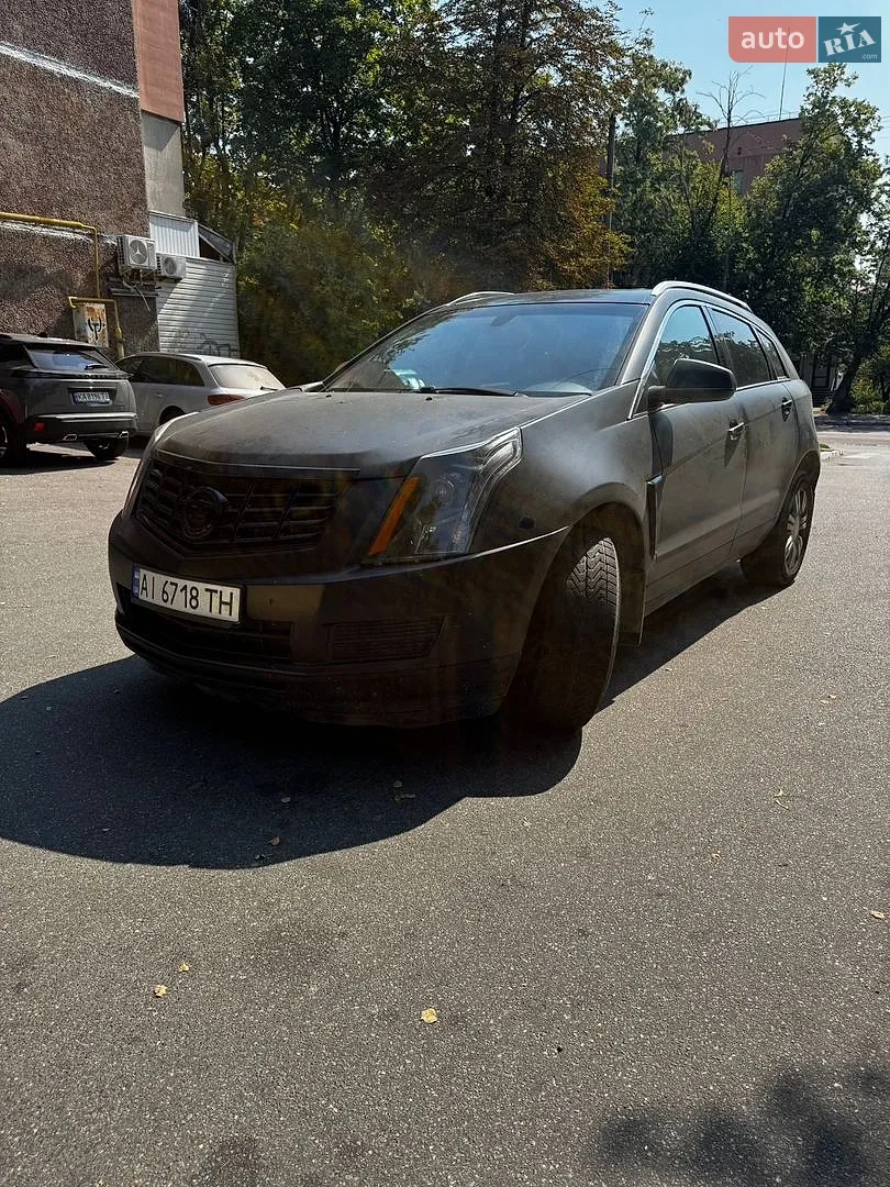 Cadillac SRX, 2012