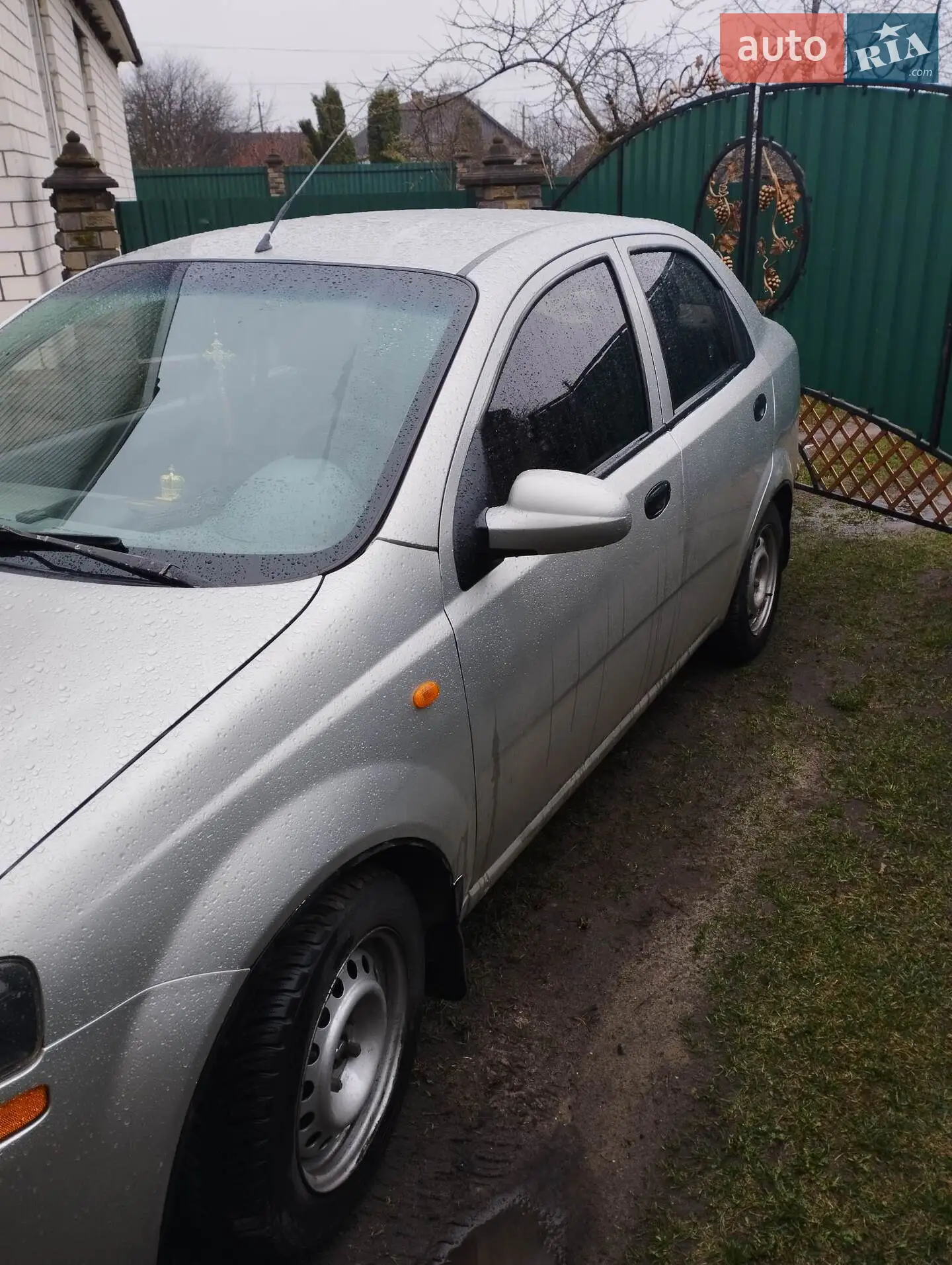 Chevrolet Aveo, 2004