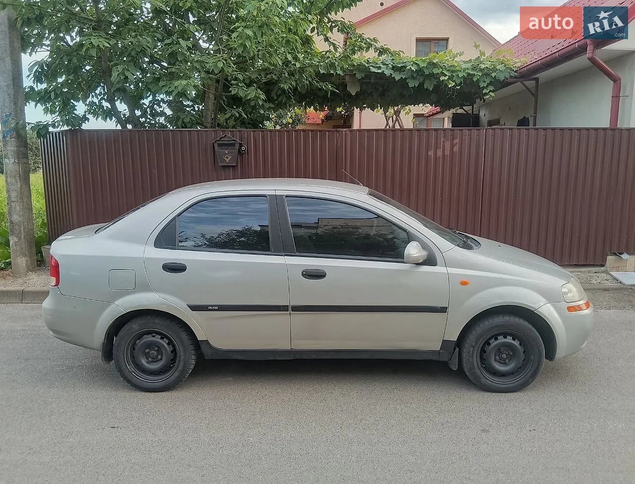 Chevrolet Aveo, 2004