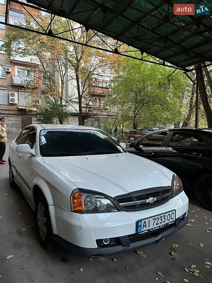 Chevrolet Evanda, 2006