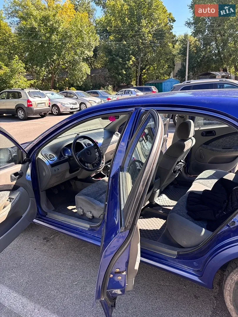 Chevrolet Lacetti, 2004