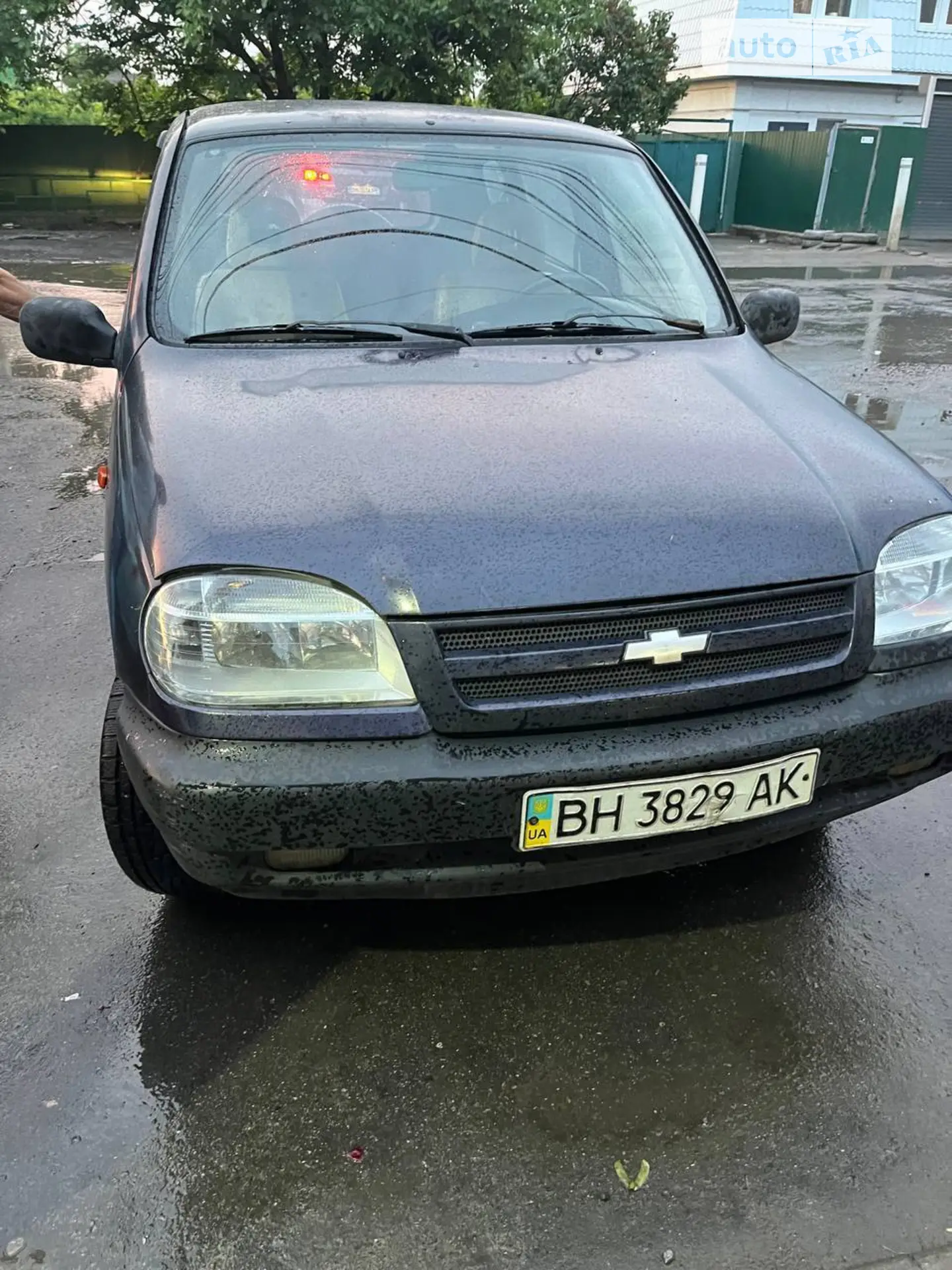 Chevrolet Niva, 2005