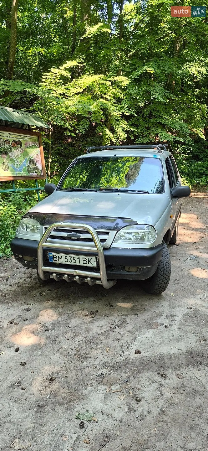 Chevrolet Niva, 2004