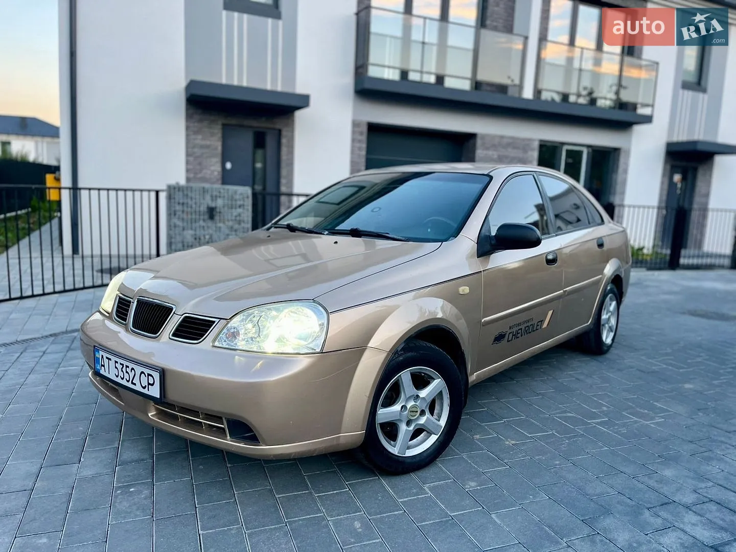 Chevrolet Nubira, 2004