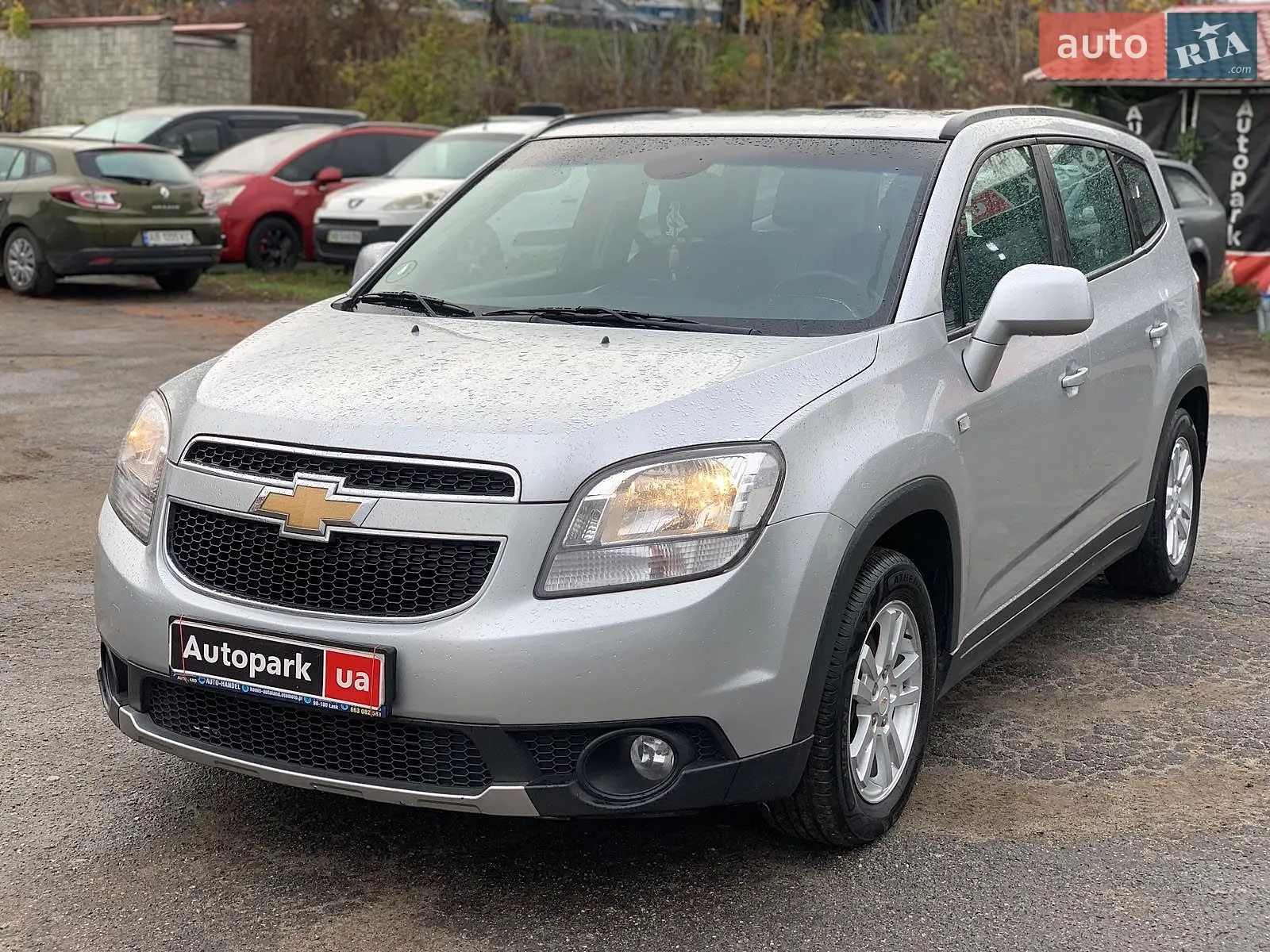 Chevrolet Orlando, 2011