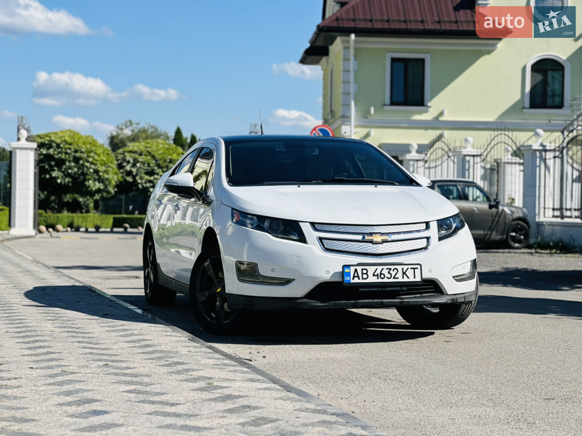 Chevrolet Volt, 2012