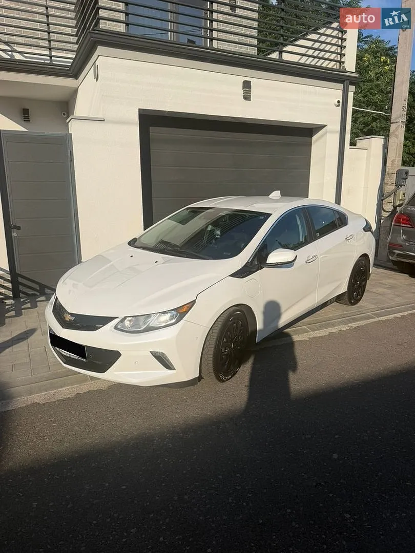 Chevrolet Volt, 2017
