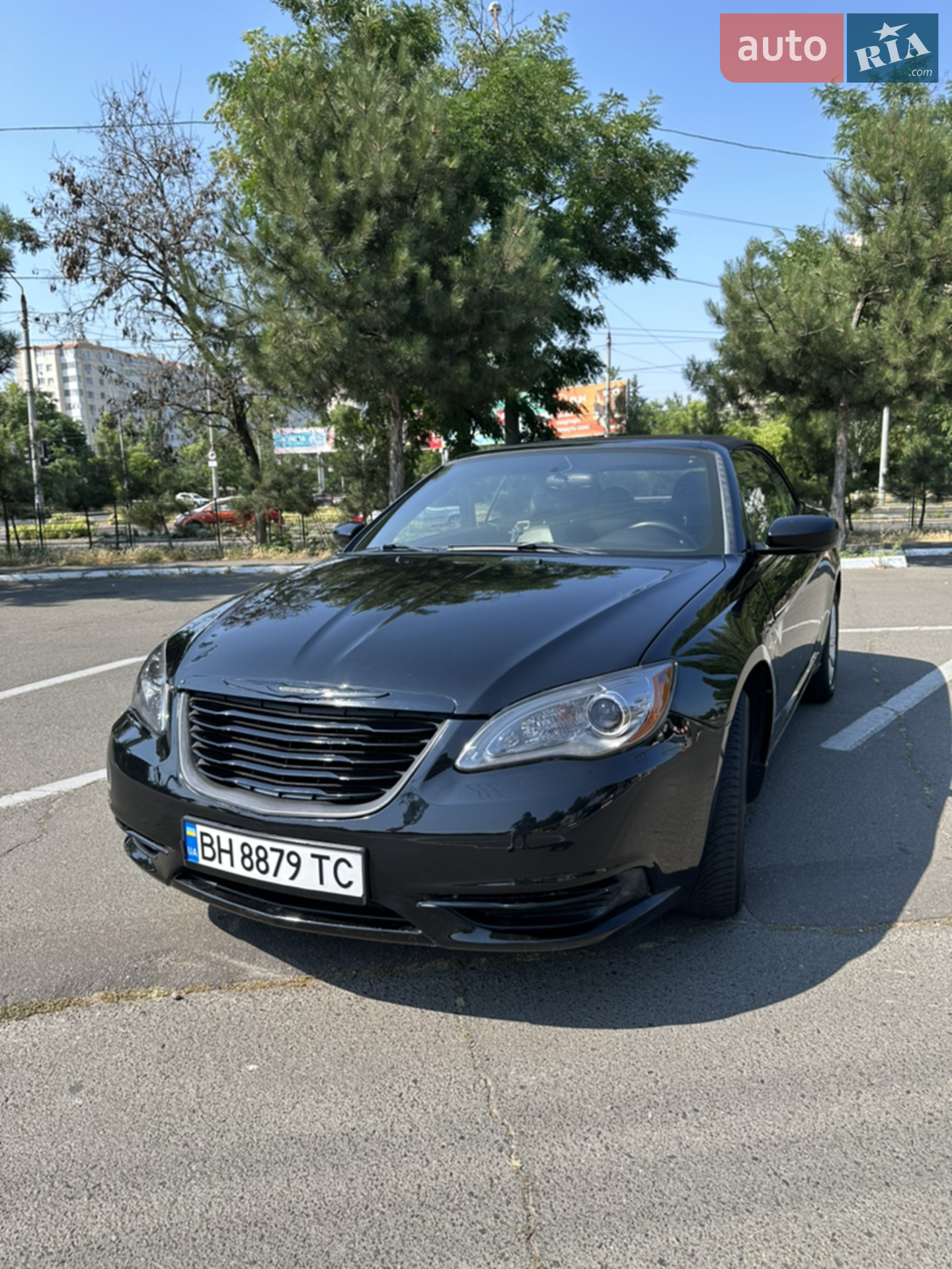 Chrysler 200, 2012