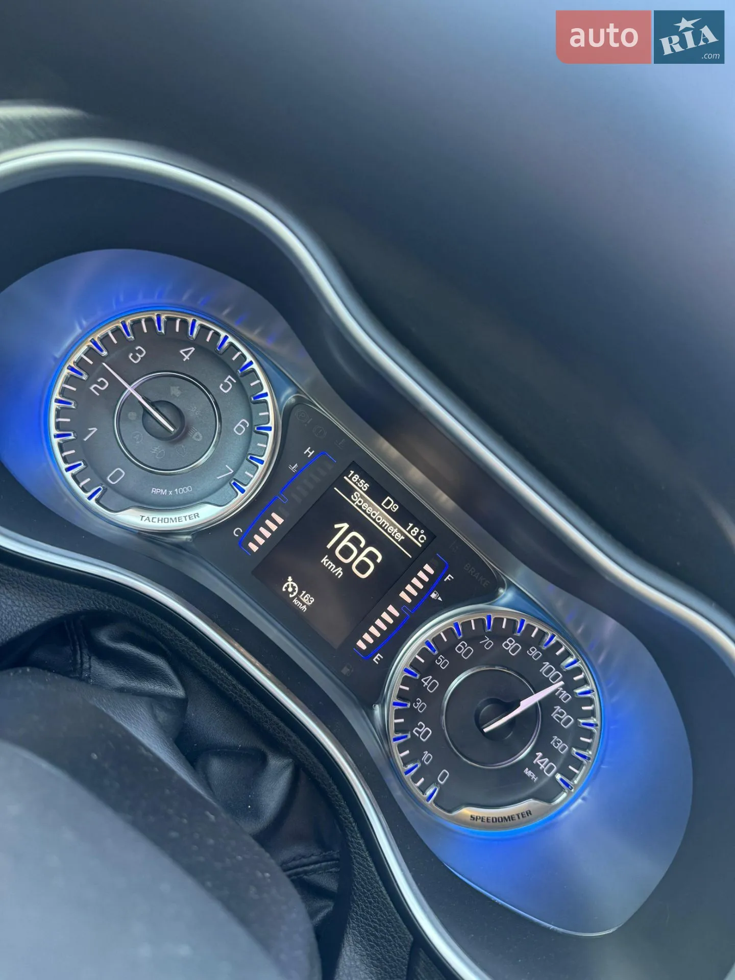 Chrysler 200, 2015