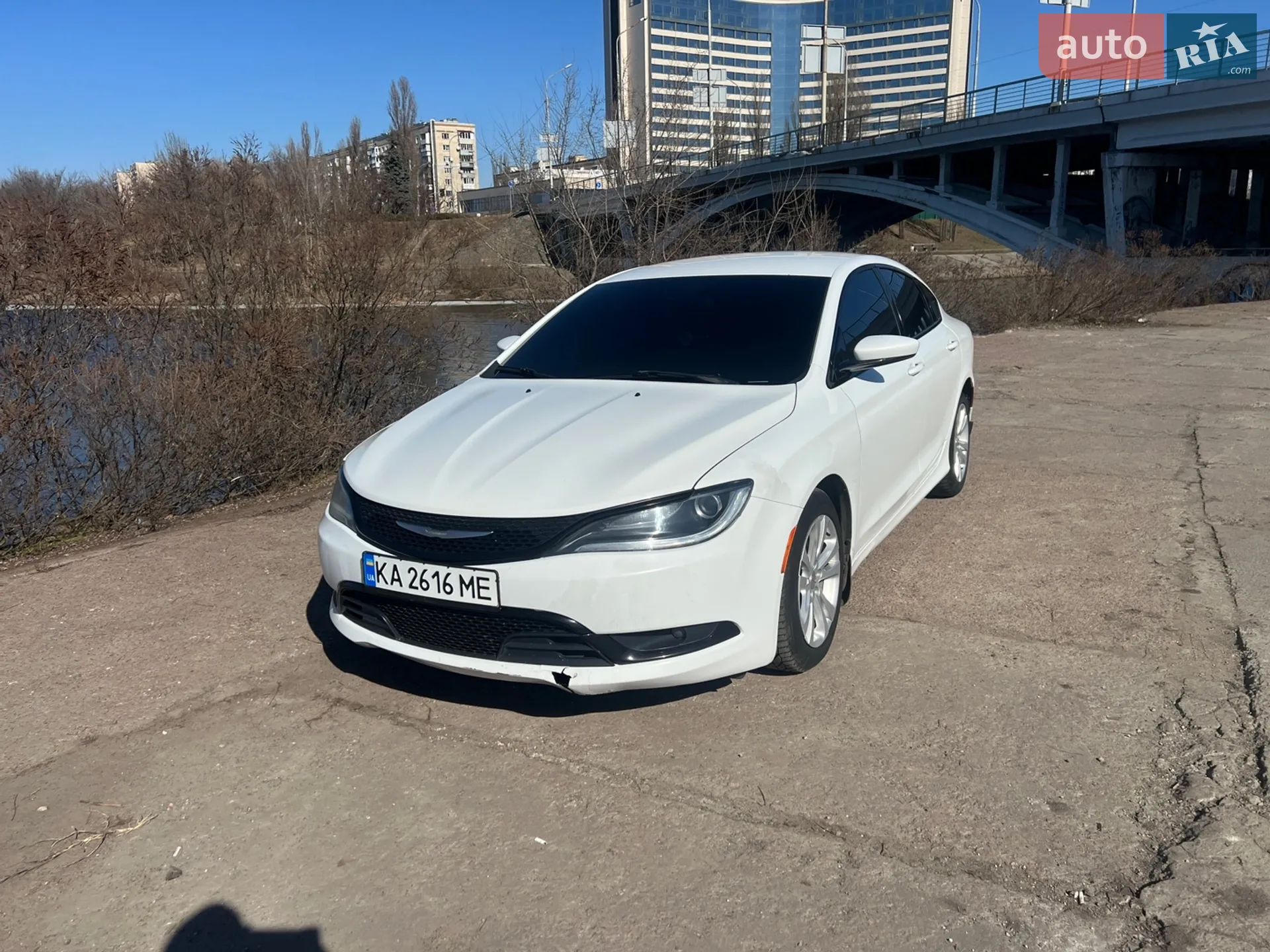 Chrysler 200, 2015