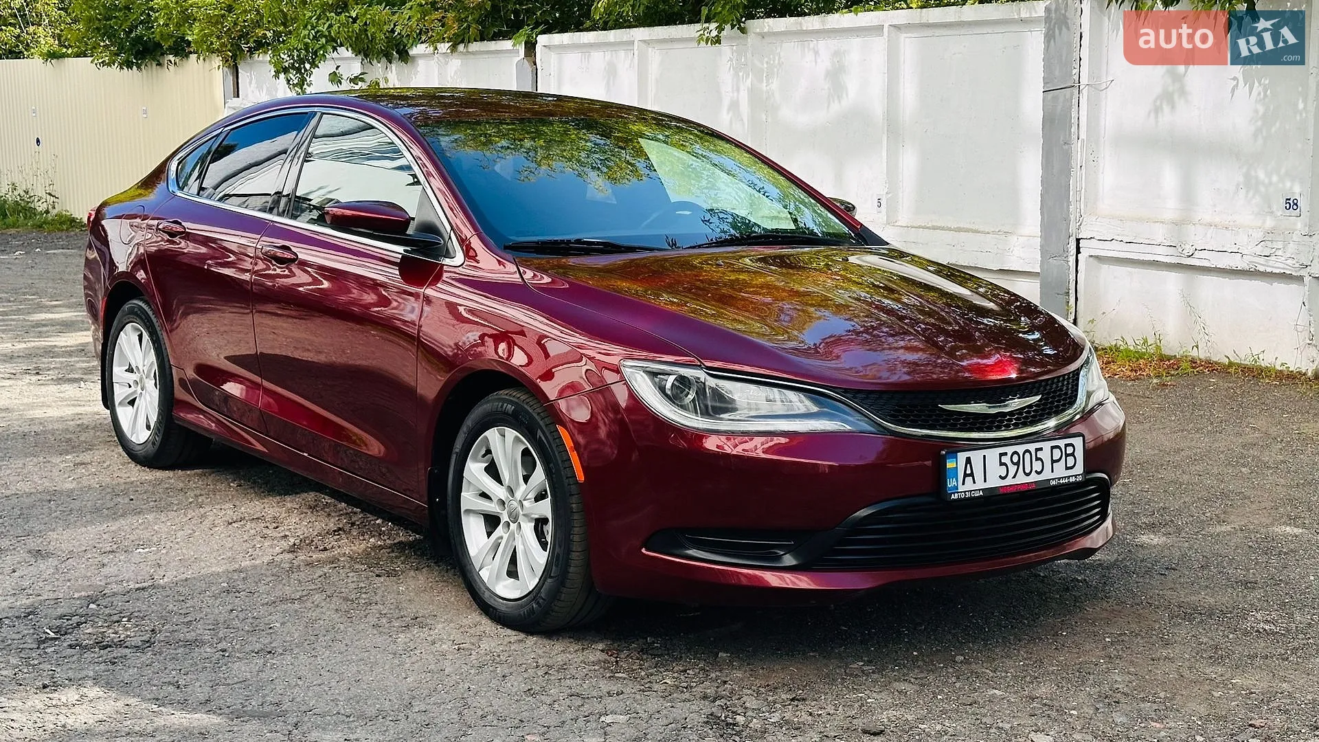 Chrysler 200, 2016