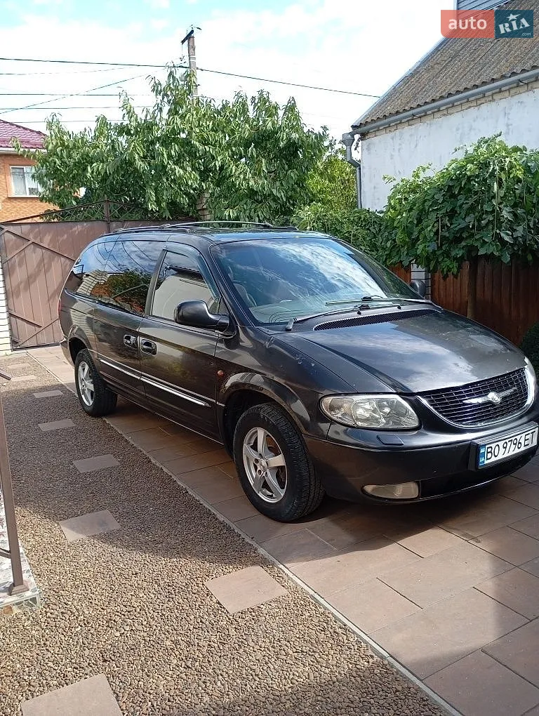 Chrysler Grand Voyager, 2001