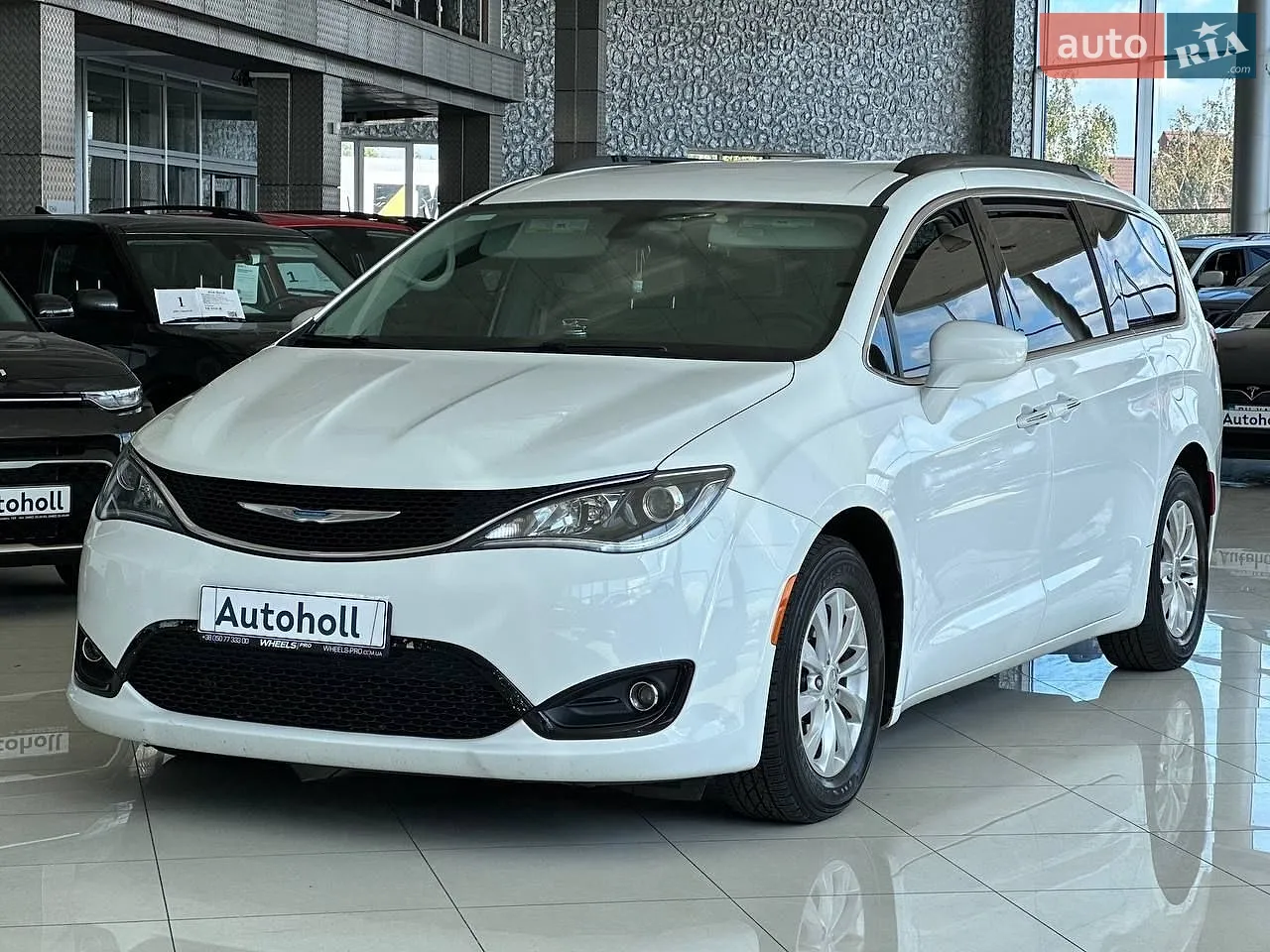 Chrysler Pacifica, 2017