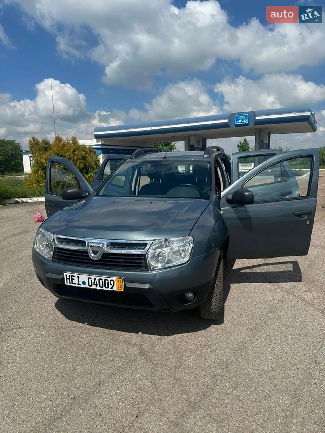 Dacia Duster, 2012
