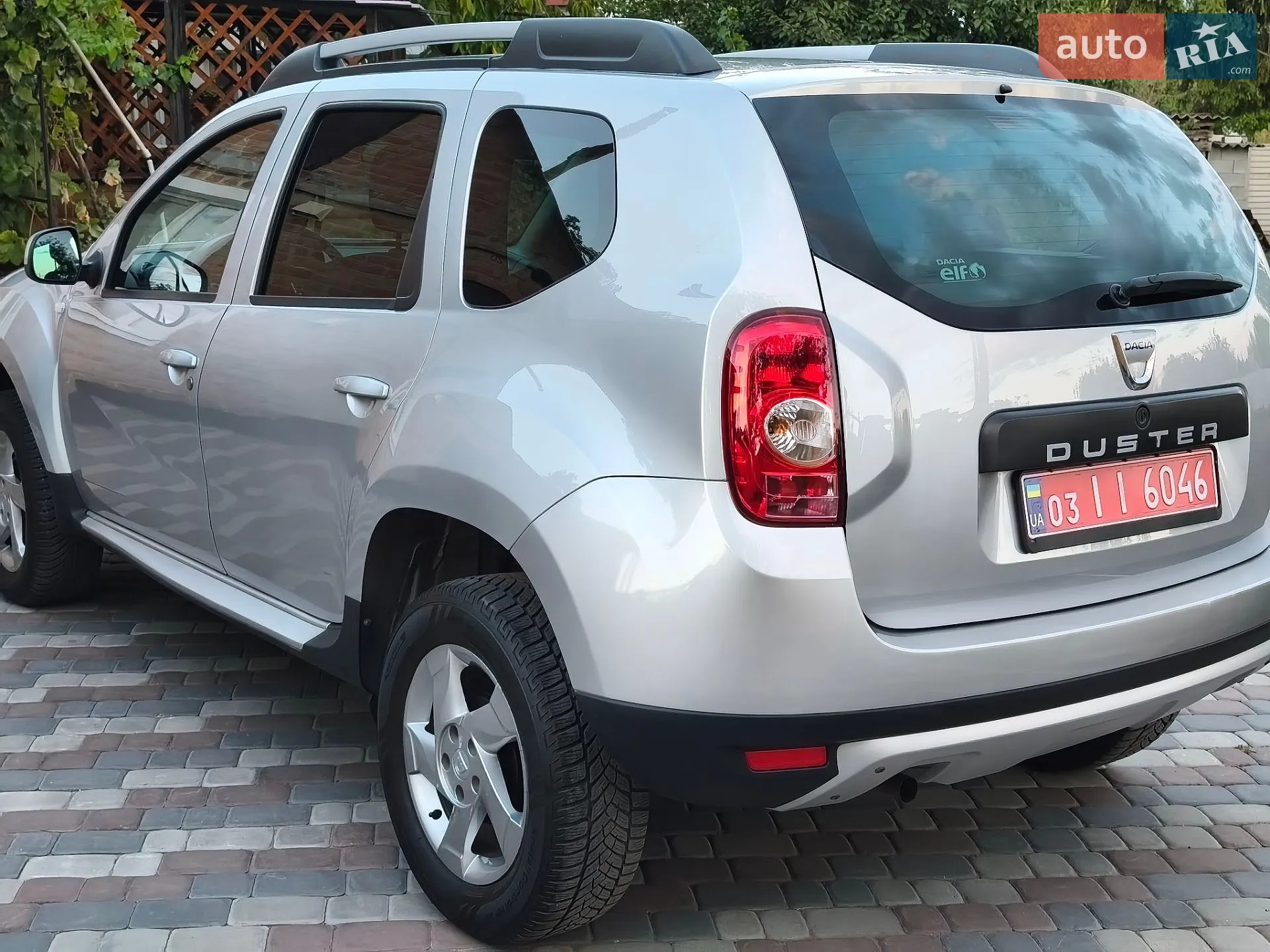 Dacia Duster, 2011