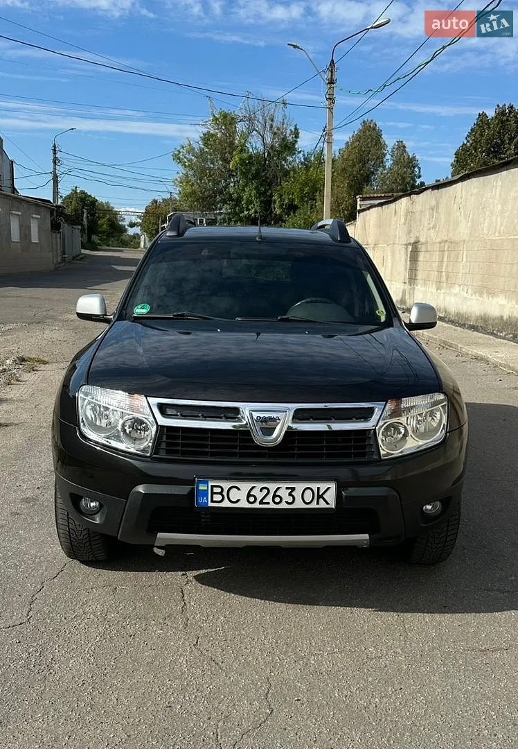 Dacia Duster, 2011