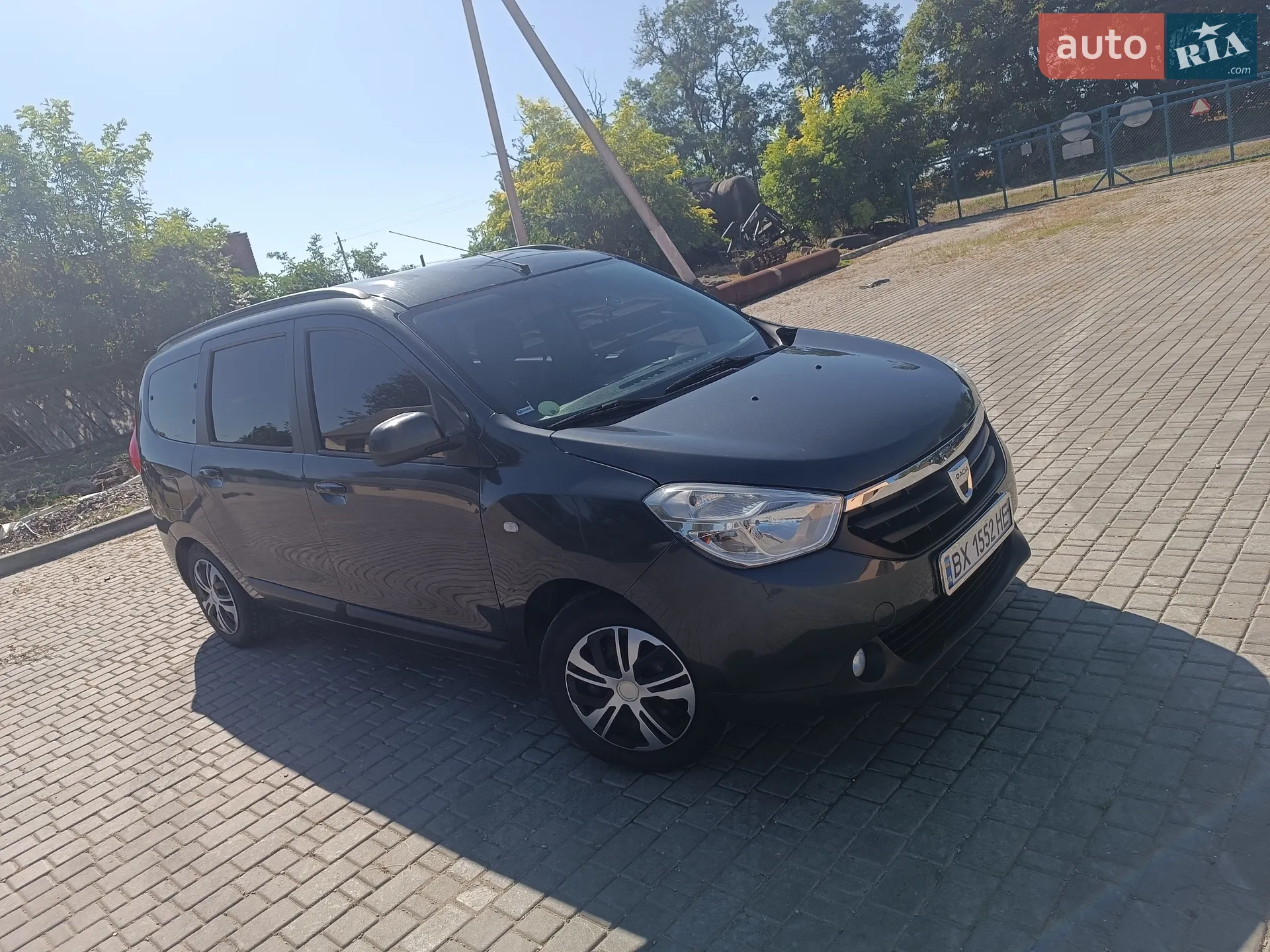 Dacia Lodgy, 2012