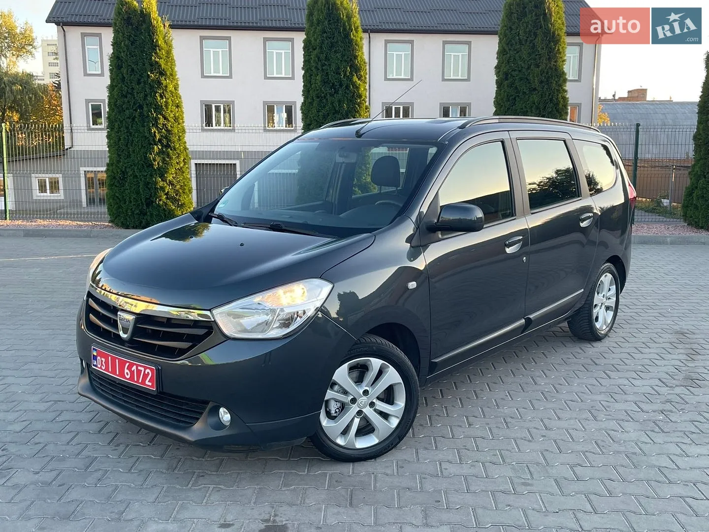 Dacia Lodgy, 2012