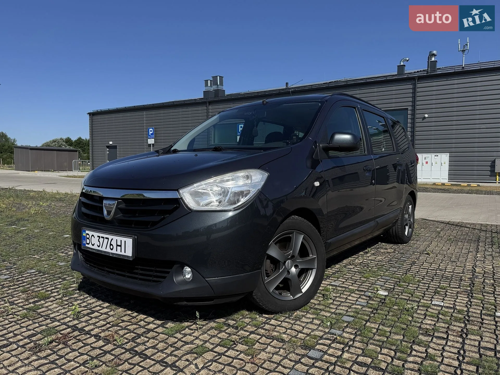 Dacia Lodgy, 2012