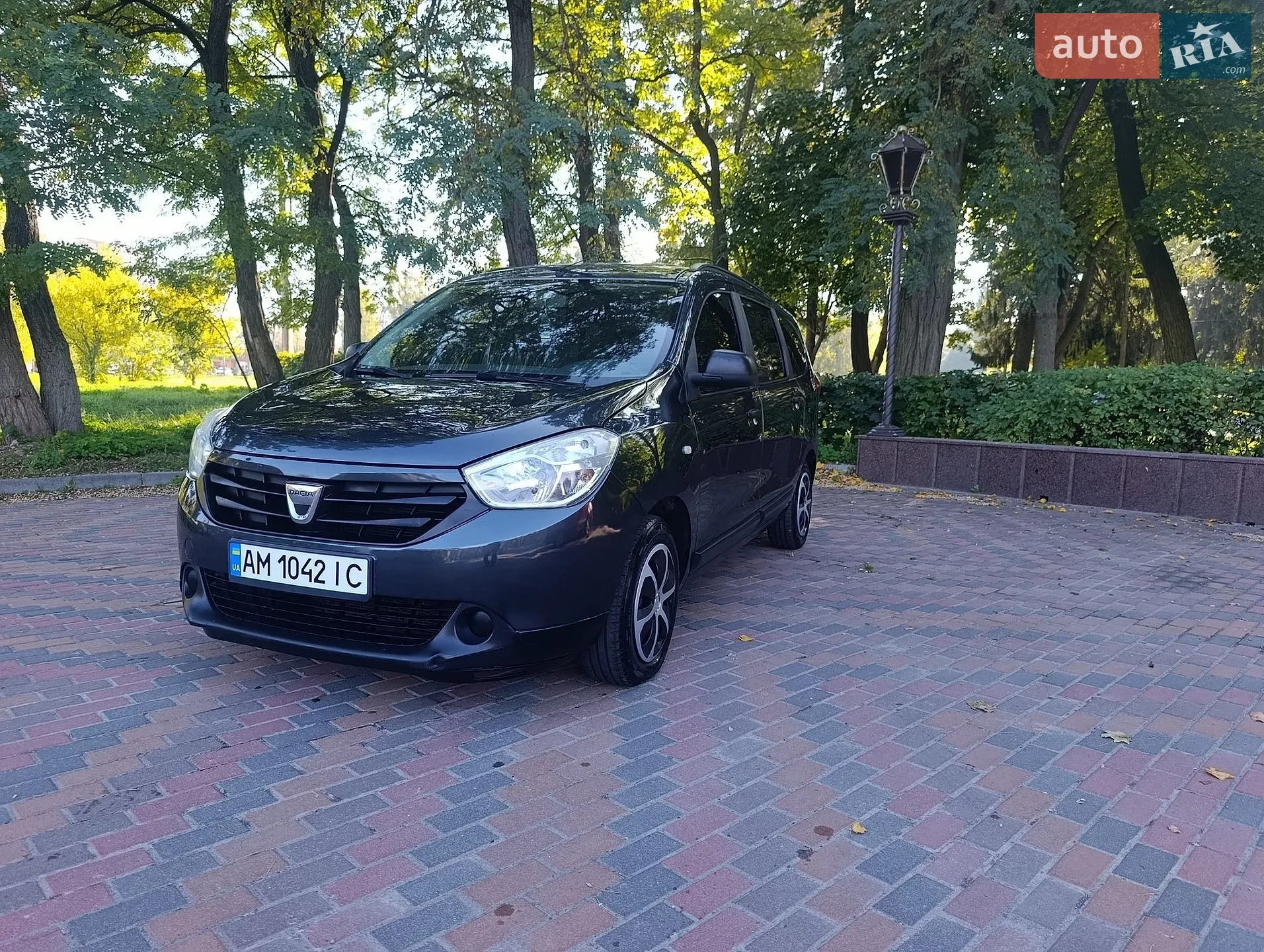 Dacia Lodgy, 2015