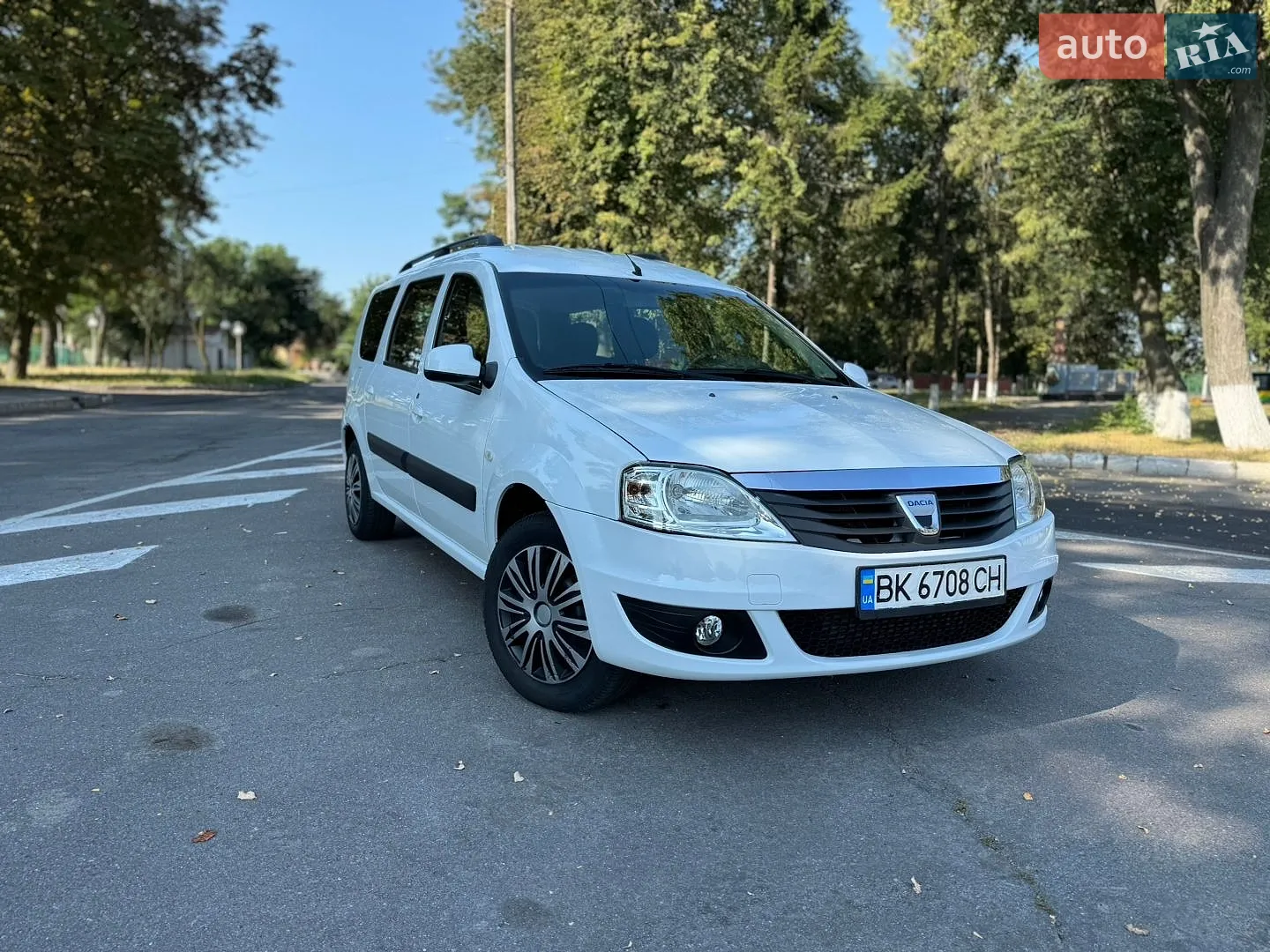 Dacia Logan MCV, 2011