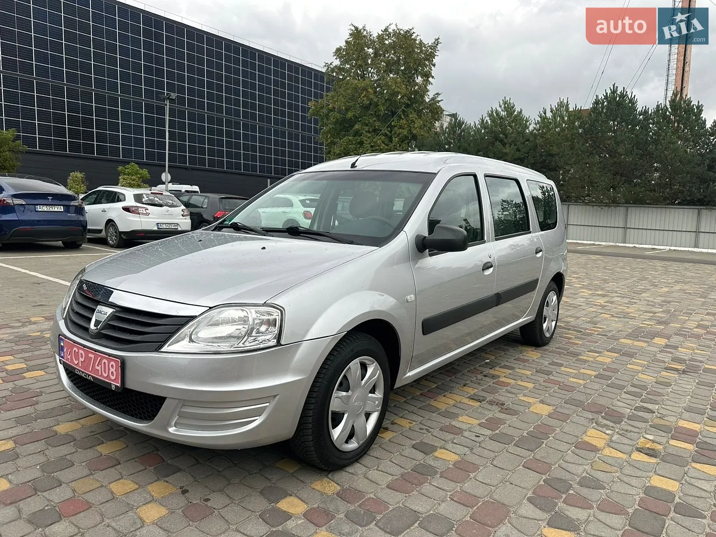 Dacia Logan MCV, 2009